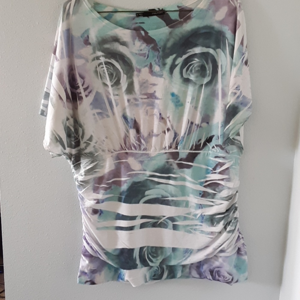 Maurices pastel top